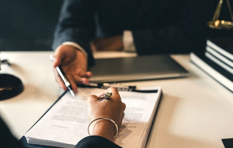 Contract, Corporate and Commercial Litigation img Contract, Corporate and Commercial Litigation img